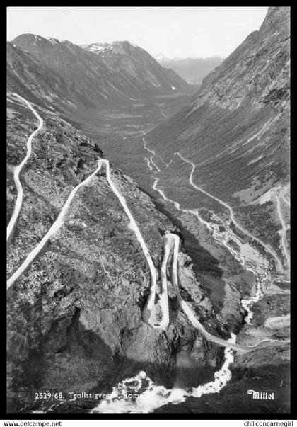 Noorwegen - Norway - Norge - Nordfjord - Trollstigvegen Romsdal - Photo MITTET