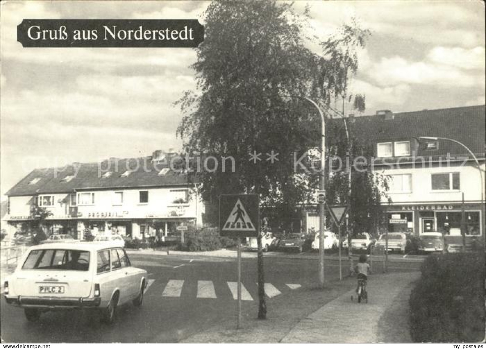 Norderstedt Geschaeftszeile Ecke Bahnhofstrasse
