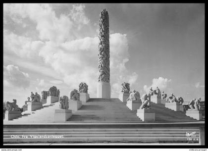 Noorwegen - Norway - Norge - Nordfjord - Oslo Fra Vigelandsanlegget - Photo HARSTAD