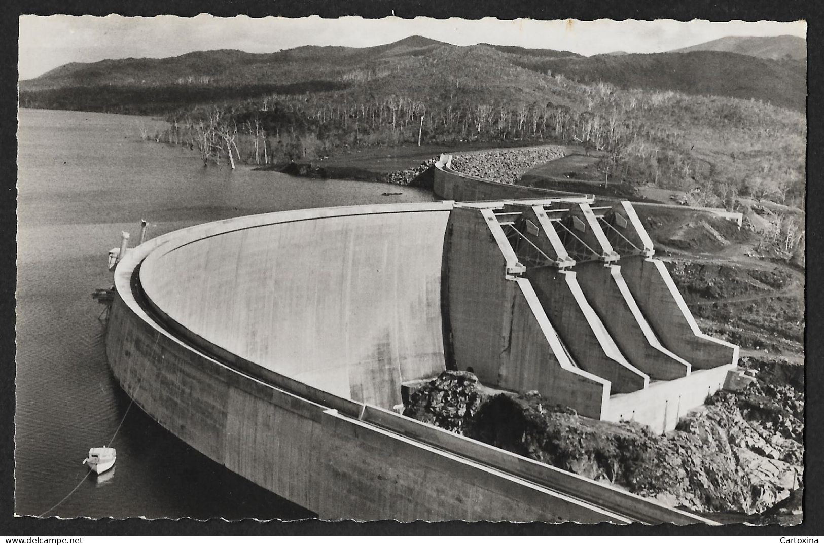 Nouvelle-Calédonie - Barrage de Yaté / Yaté Dam