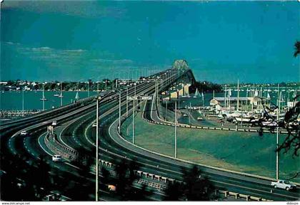 Nouvelle Zélande - Auckland - Harbour Bridge - Automobiles - CPM - Voir Scans Recto-Verso