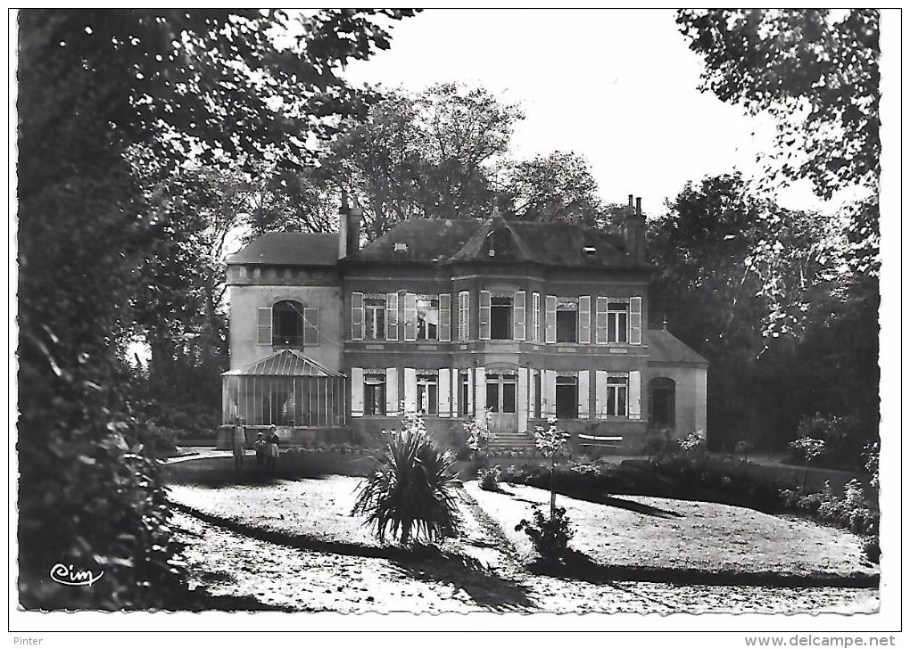 NOYELLES SUR MER - Château Comte J. de Valicourt