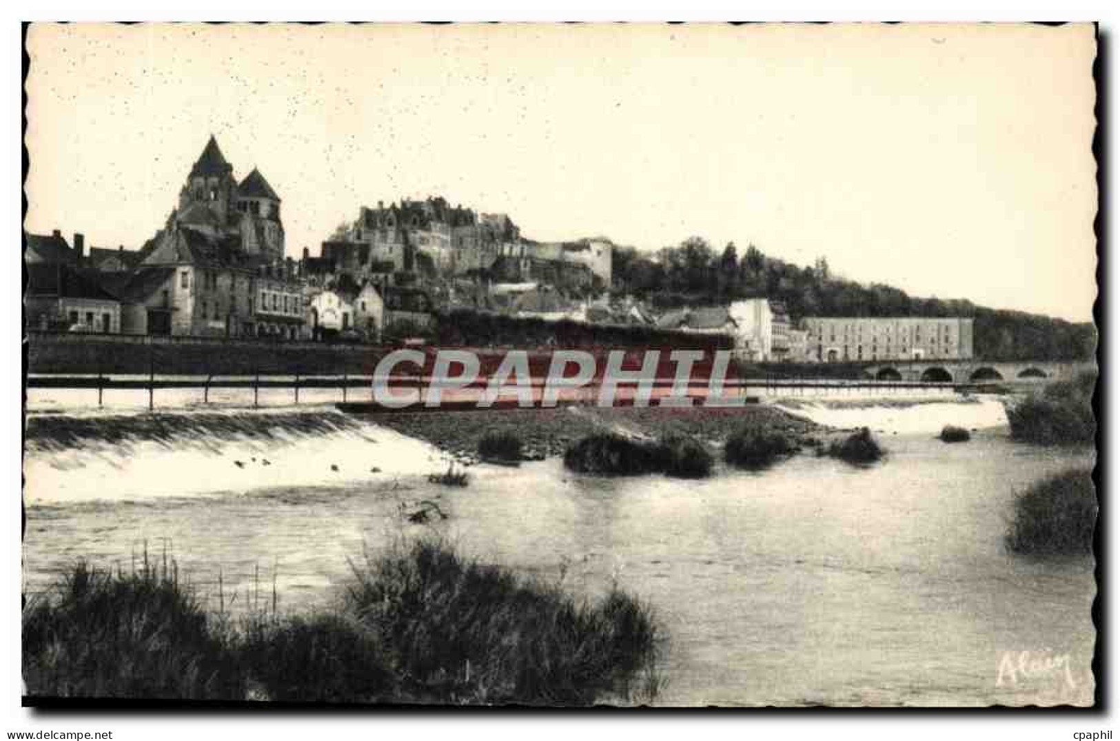 Noyers sur Cher CPA Le deversoir et vue principale de Saint Aignart