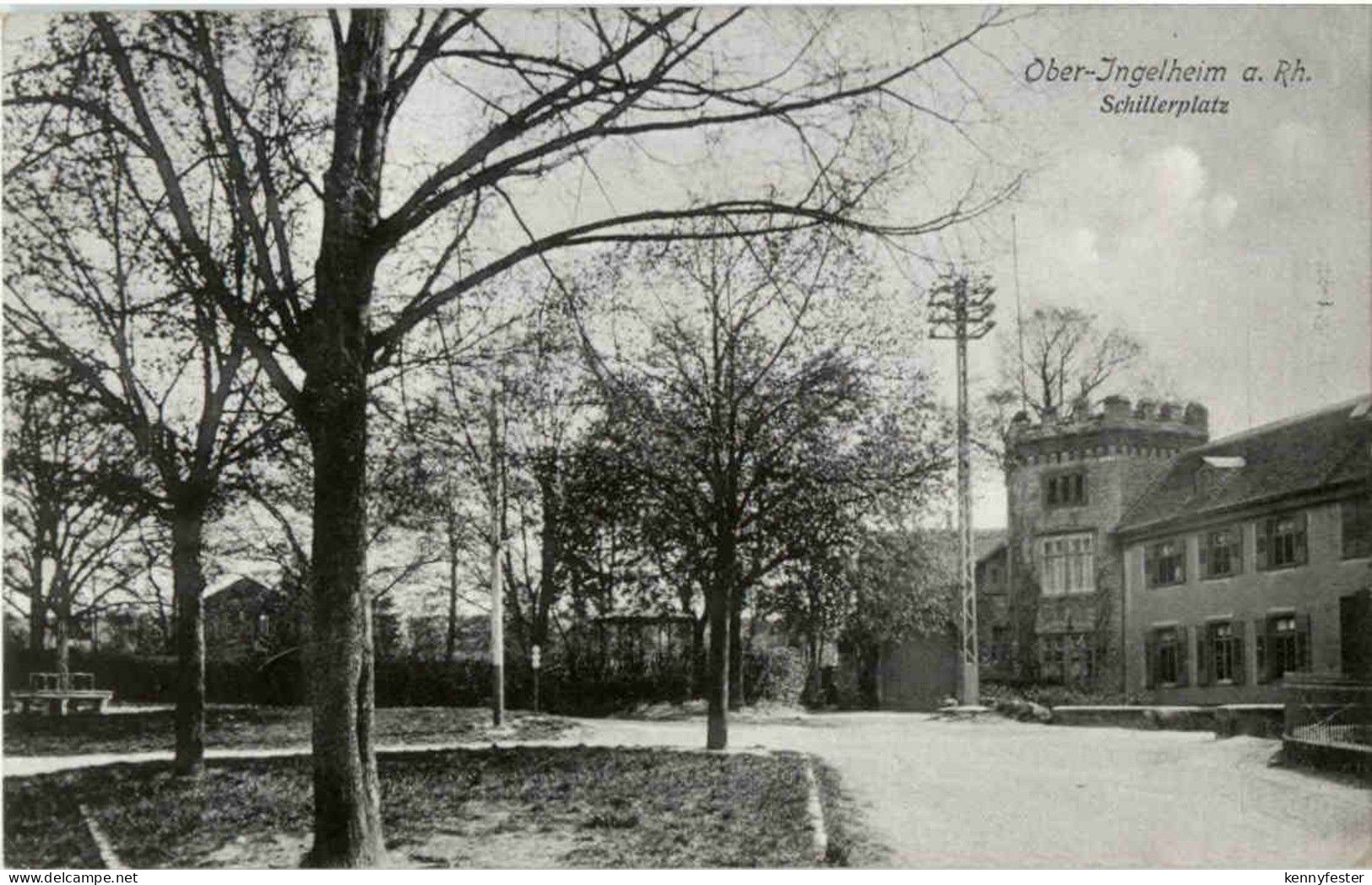 Ober Ingelheim - Schillerplatz