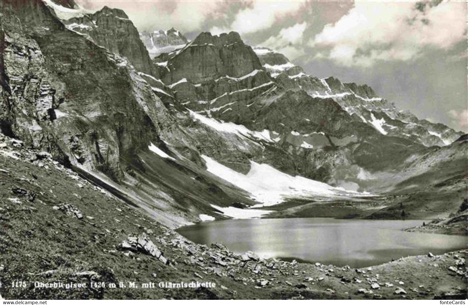 Oberblegisee Luchsingen GL mit Glaernischkette