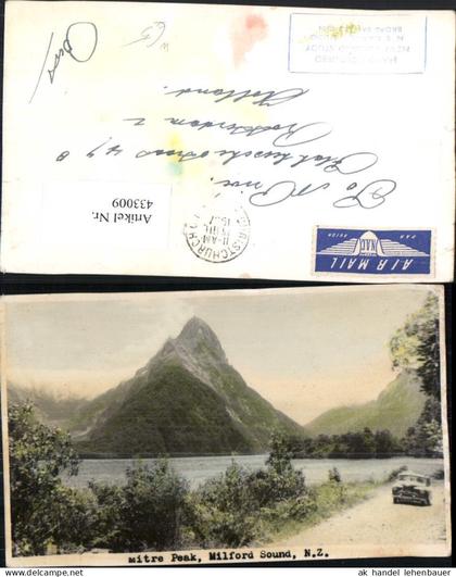 433009,New Zealand Neuseeland Milford Sound Mitre Peak Fjord Bergkulisse
