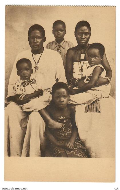 Uganda  Oeganda   Bunyoro   Famille chrétienne