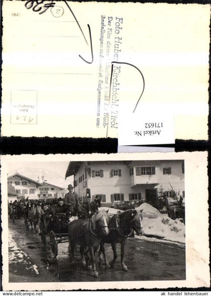 171652,Kirchbichl Pferdekutschen Kutsche Straße Personen