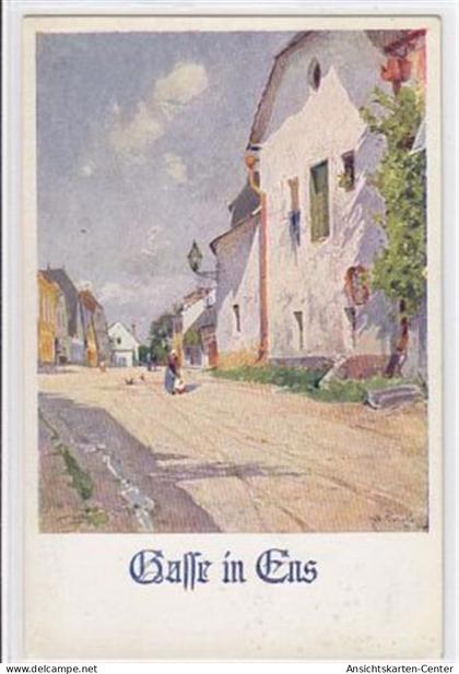 39015090 - Kuenstlerkarte von Enns. Gasse nach dem Aquarell von Ed. Betsche im Museum der Stadt Enns. Ungelaufen. Leich