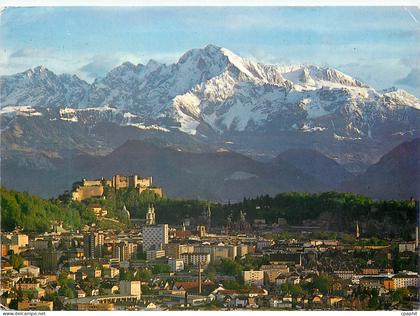 CPM La Ville du Festival Salzbourg avec la Hoher Goll (Alt 2523m)