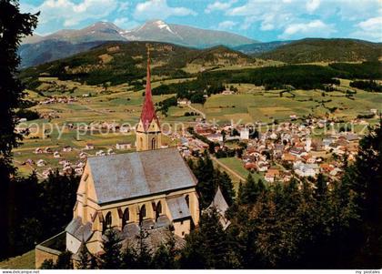 Tamsweg Lungau AT mit Preber und Wallfahrtskirche St Leonhard