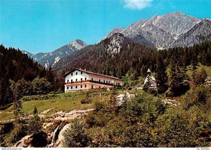 St Lorenzen Lesachtal Kaernten AT Alpengasthaus Tuffbad