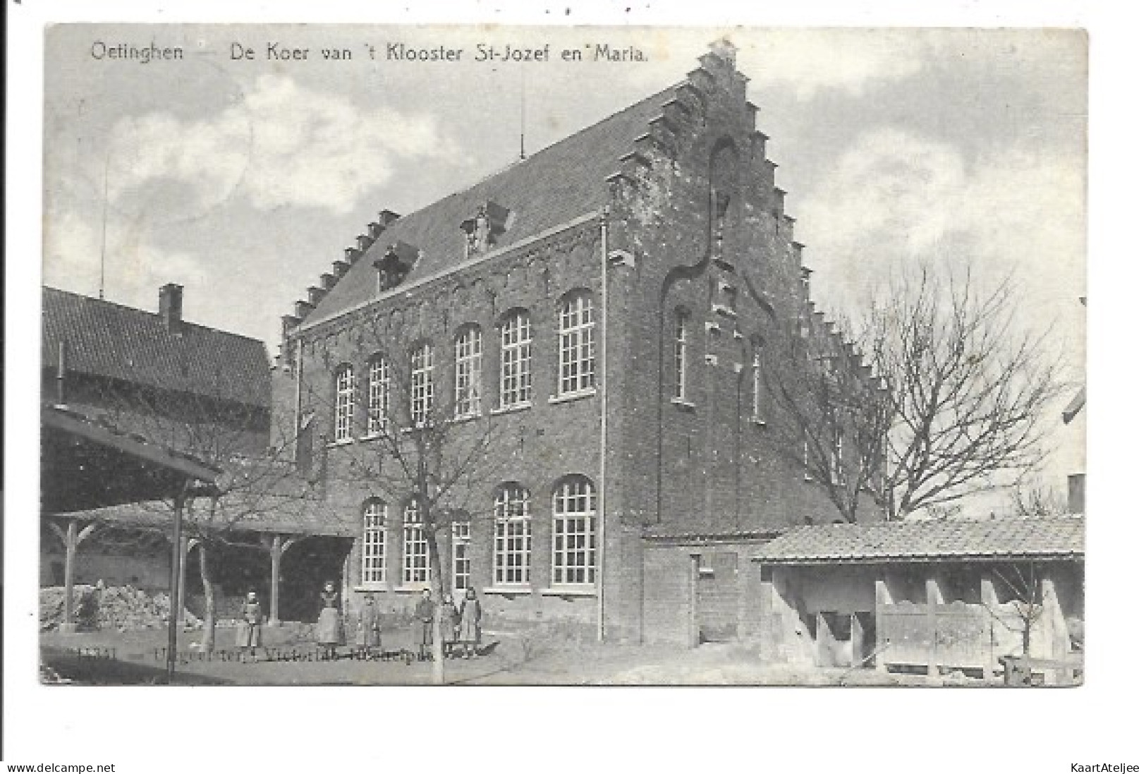 Oetingen - De koer van 't klooster St-Jozef en Maria.