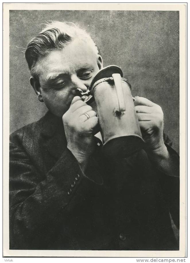 Olen : Hef het deksel van de Keizer pot op met Uw neus ( groot formaat )  NELS