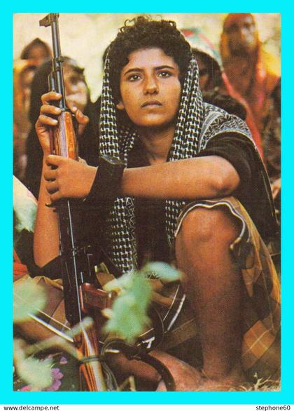a961 / 577 Oman - Femme Omanaises - Militaire