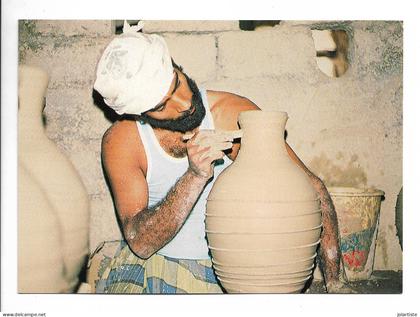 asie  OMAN CP SULTANATE OF OMAN BAHLA POTTER N0230