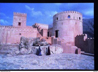 ► Oman Citadelle       Institut Monde Arabe