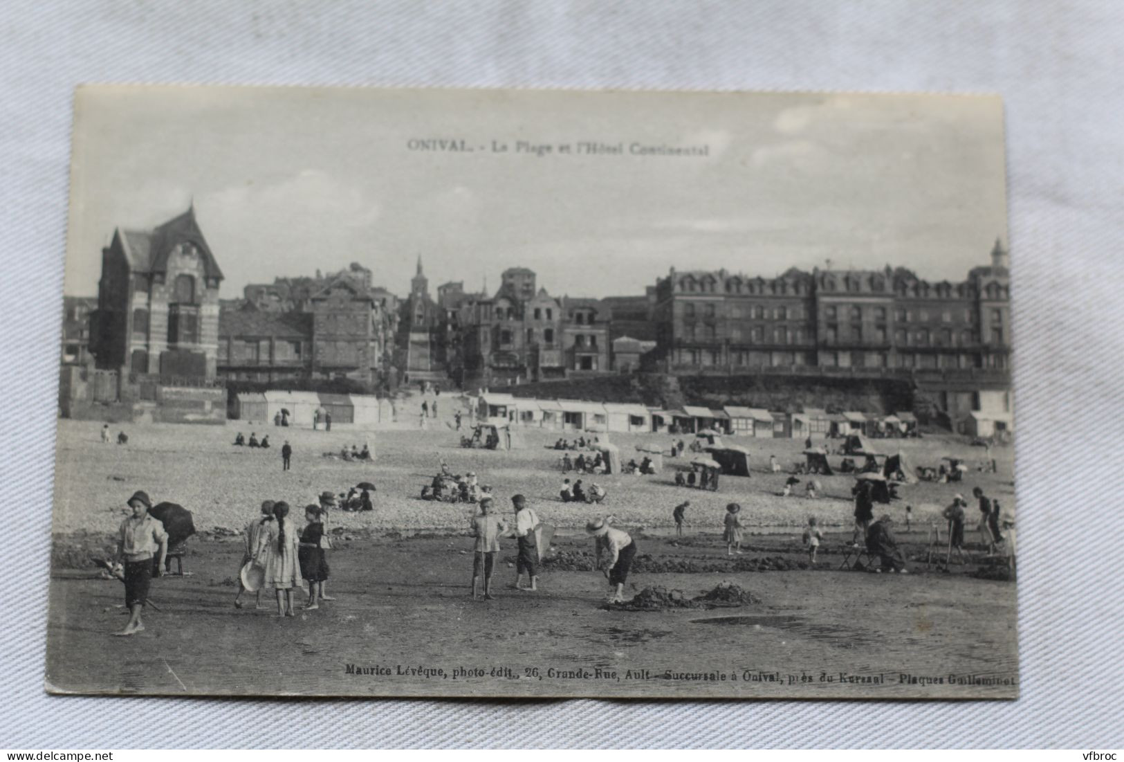 Onival, la plage et l'hôtel Continental, Somme 80
