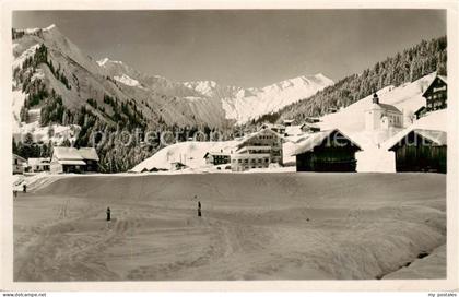 Bad-Mittelberg Baad-Mittelberg Kleinwalsertal AT mit Sterzeljoch
