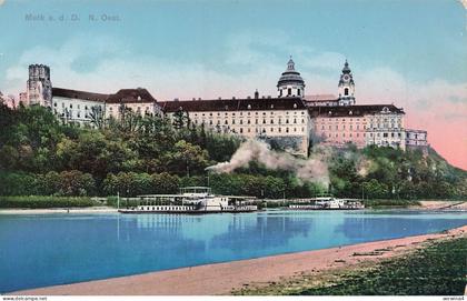 Stift Melk mit Dampfer in Melk an der Donau Österreich Postkarte AK
