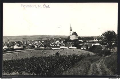 AK Poysdorf /N.-Öst., Teilansicht mit Kirche