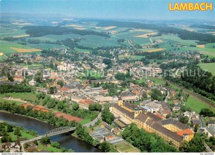 Lambach Oberoesterreich Fliegeraufnahme mit Benediktinerstift