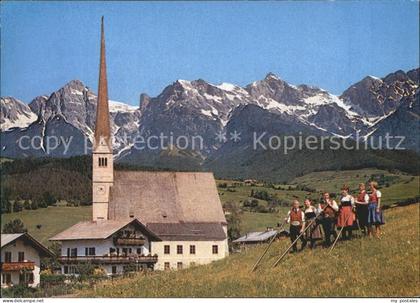 Maria Alm Steinernen Meer Alphornblaeser Kirche