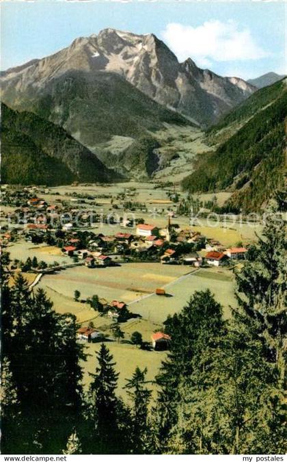 Mayrhofen Zillertal mit Gruenberg