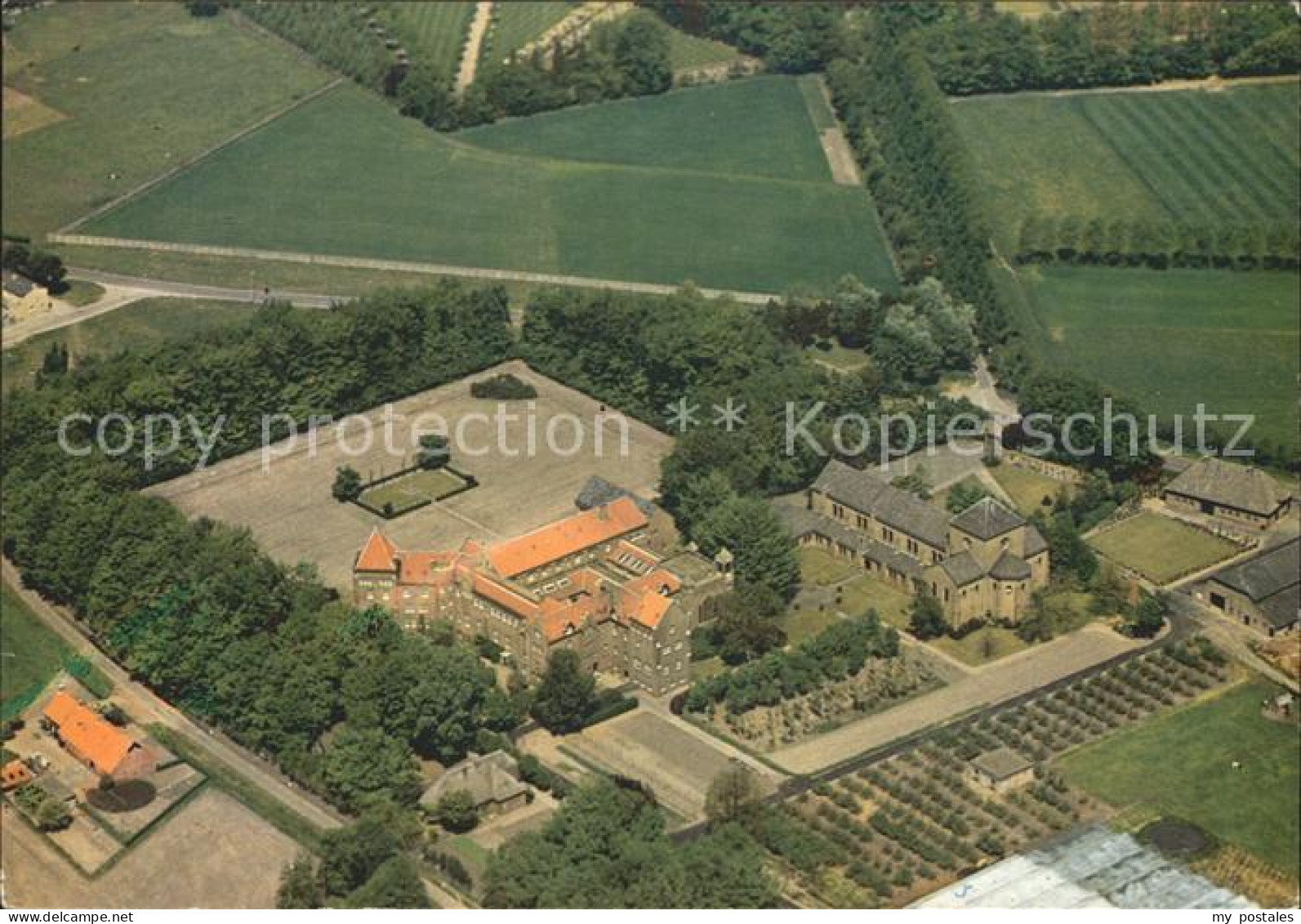 Oosterhout St Paulus Abdij Fliegeraufnahme