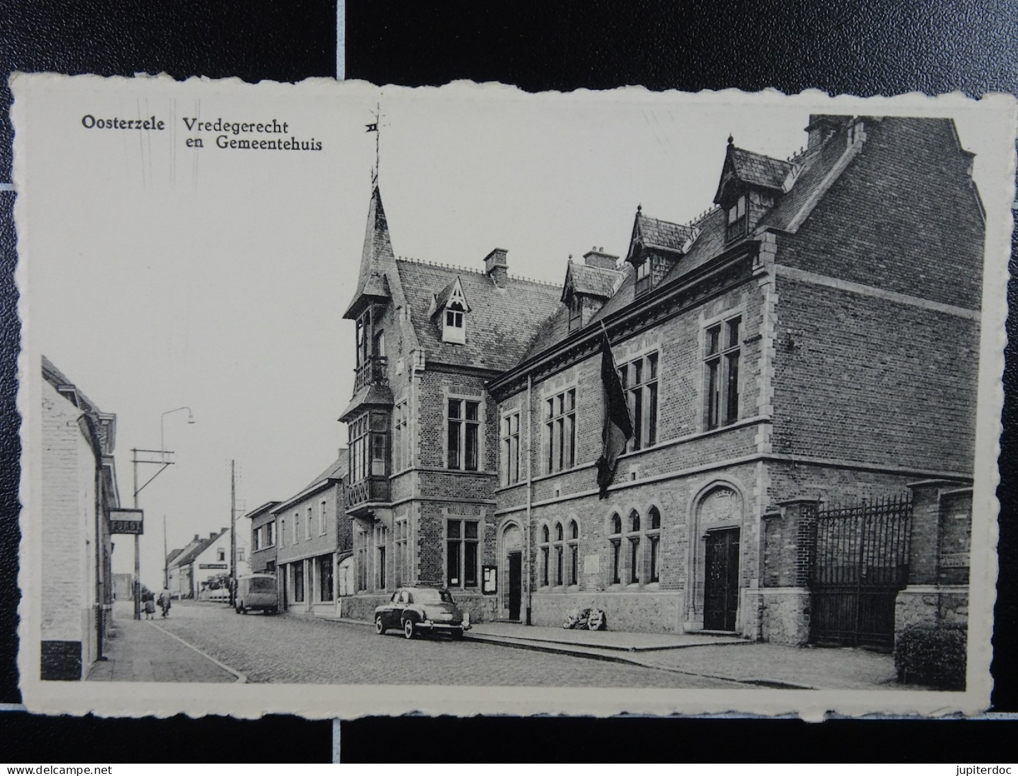 Oosterzele Vredegerecht en gemeentehuis
