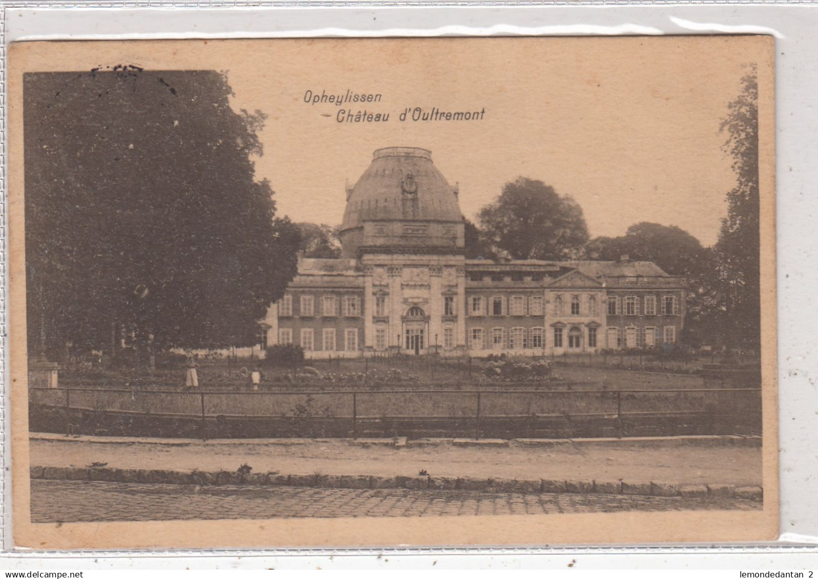 Opheylissen. Chateau d'Oultremont. *