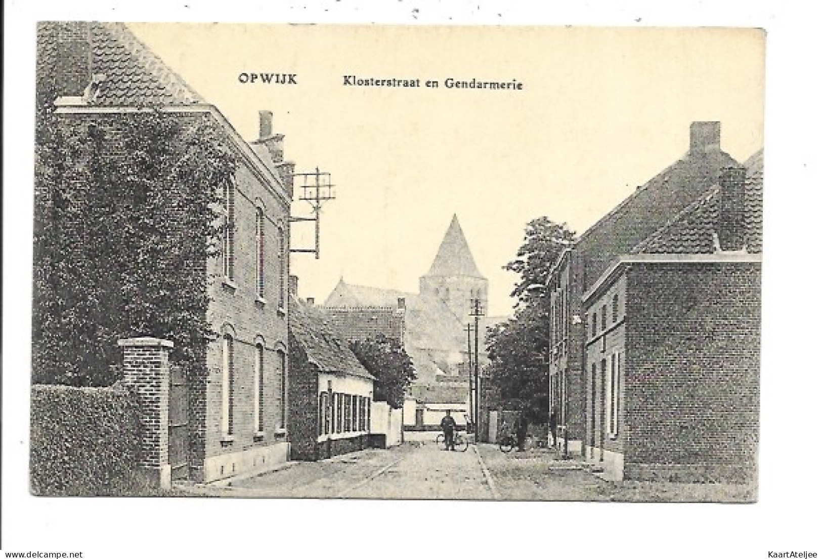 Opwijk - Klosterstraat en gendarmerie.