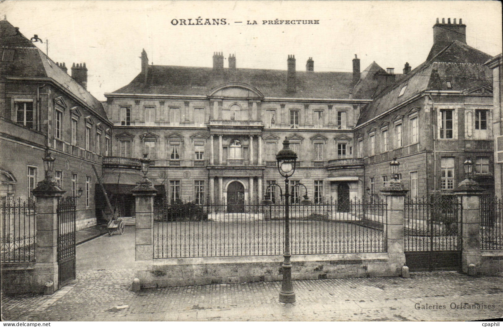 Orleans - La Prefecture - CPA