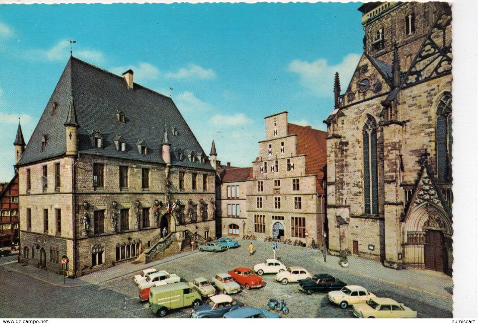 Osnabrück Rathausplatz voitures
