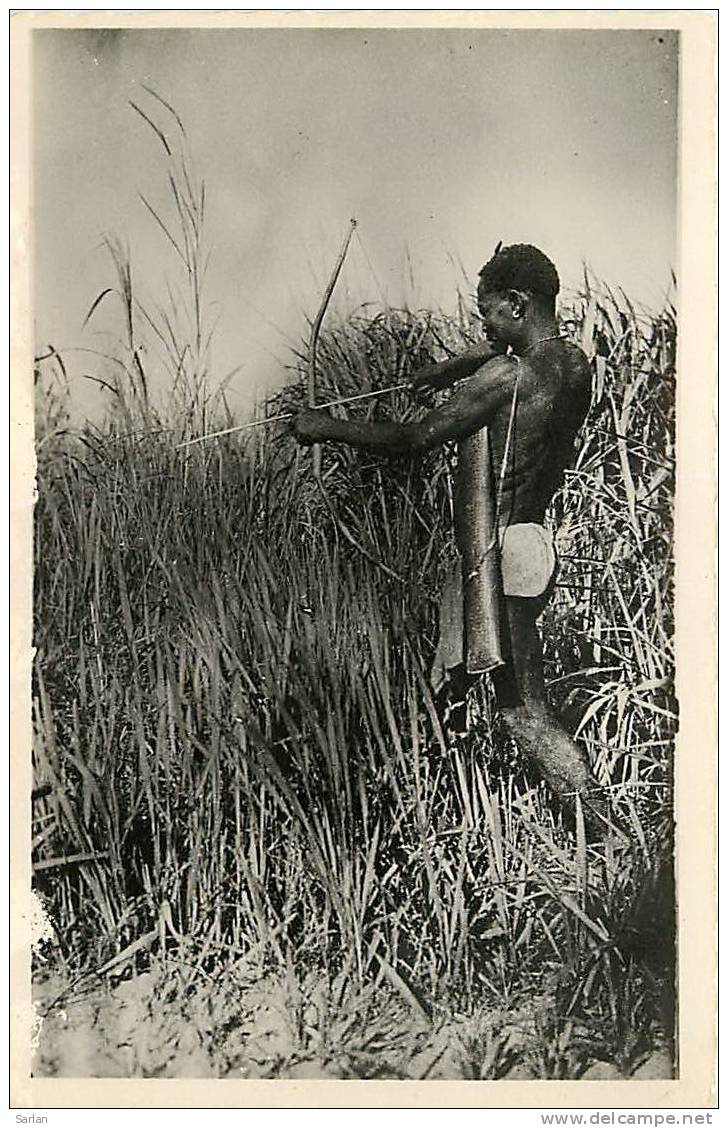 OUBANGUI CHARI , Bangui , Chasseur Pygmé , *4486