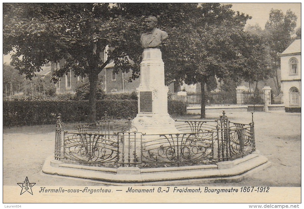 OUPEYE.  HERMALLE-SOUS-ARGENTEAU.  MONUMENT G.-J FROIDMONT, BOUGEMESTRE 1867-1912.