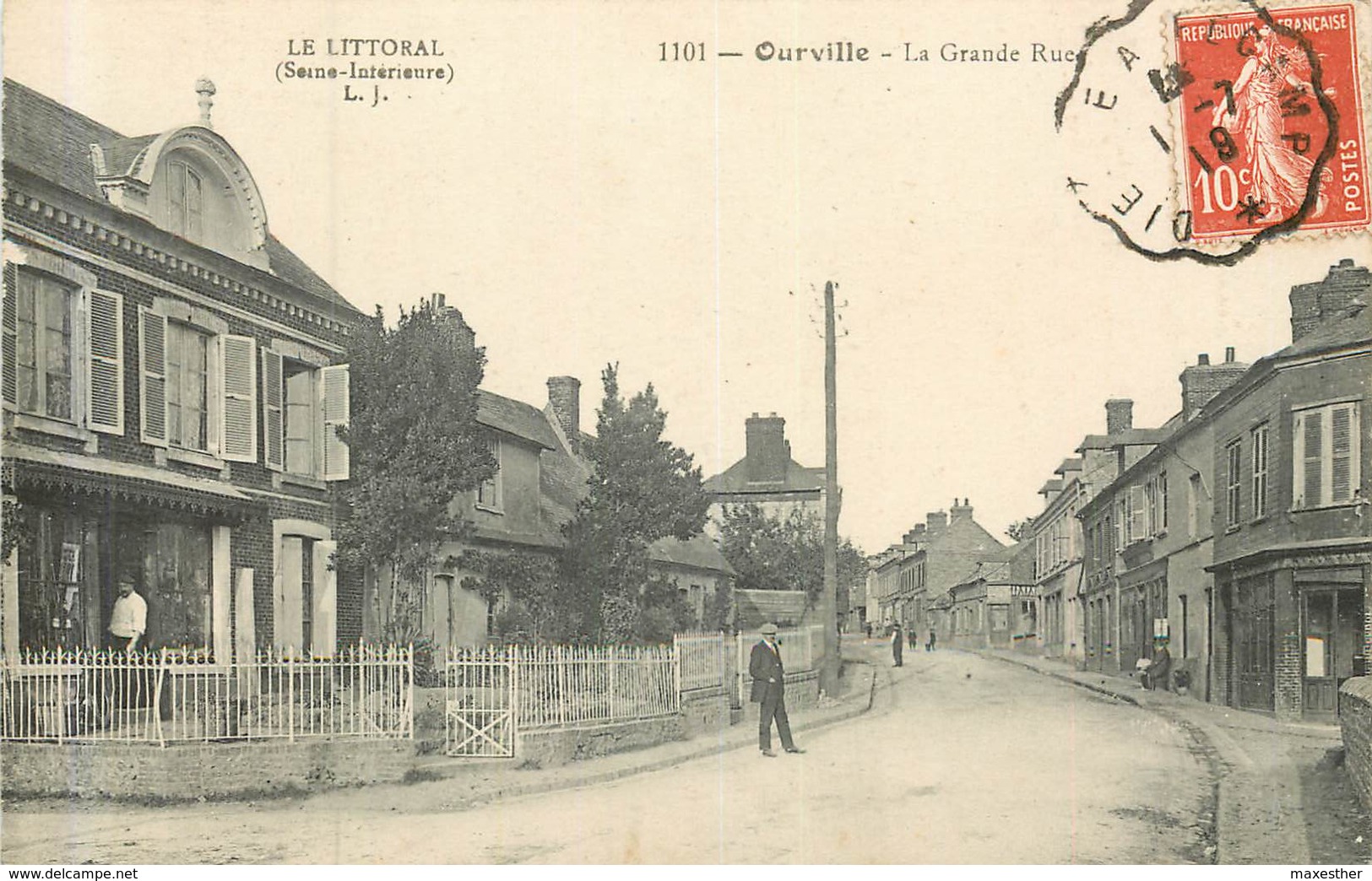 OURVILLE en CAUX la grande rue