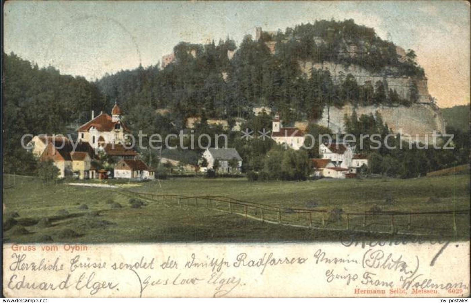 Oybin Sachsen Ortsansicht mit Berg Oybin