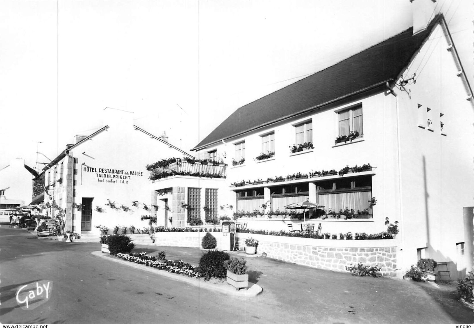 P-24-T.H : 6810 : SAINT-GILLES-VIEUX-MARCHE. HOTEL-RESTAURANT DE LA VALLEE