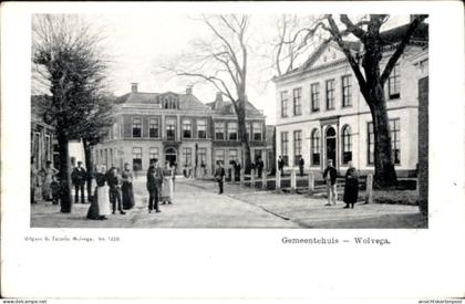 CPA Wolvega Friesland Niederlande, Gemeentehuis, Passanten