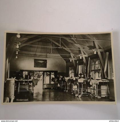 Laren (NH) Sanatorium Juliana Oord - kinderzaal 19??