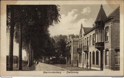 CPA Geertruidenberg Nordbrabant Niederlande, Stationweg