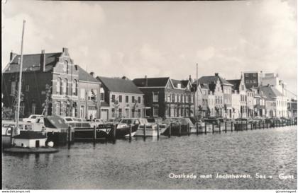 SAS VAN GENT   OOSTKADE MET JACHTHAVEN