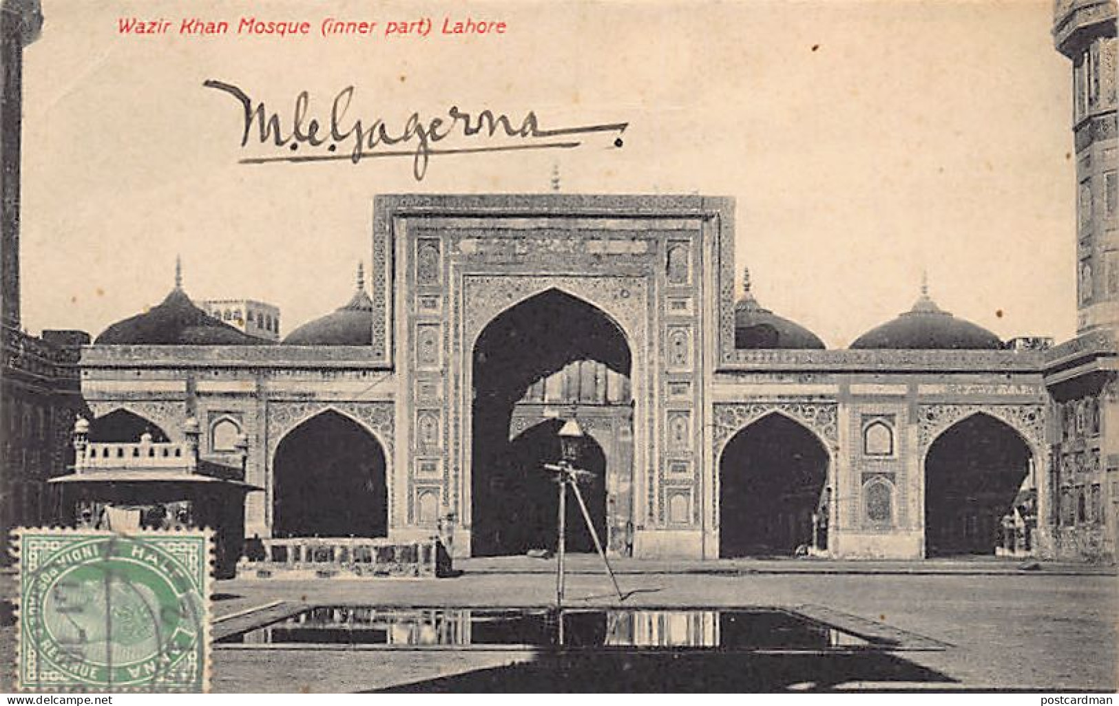Pakistan - LAHORE - Wazir Khan Mosque (inner part)
