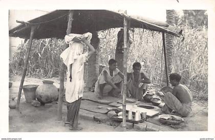 Pakistan - Street restaurant - REAL PHOTO - Publ. unknown