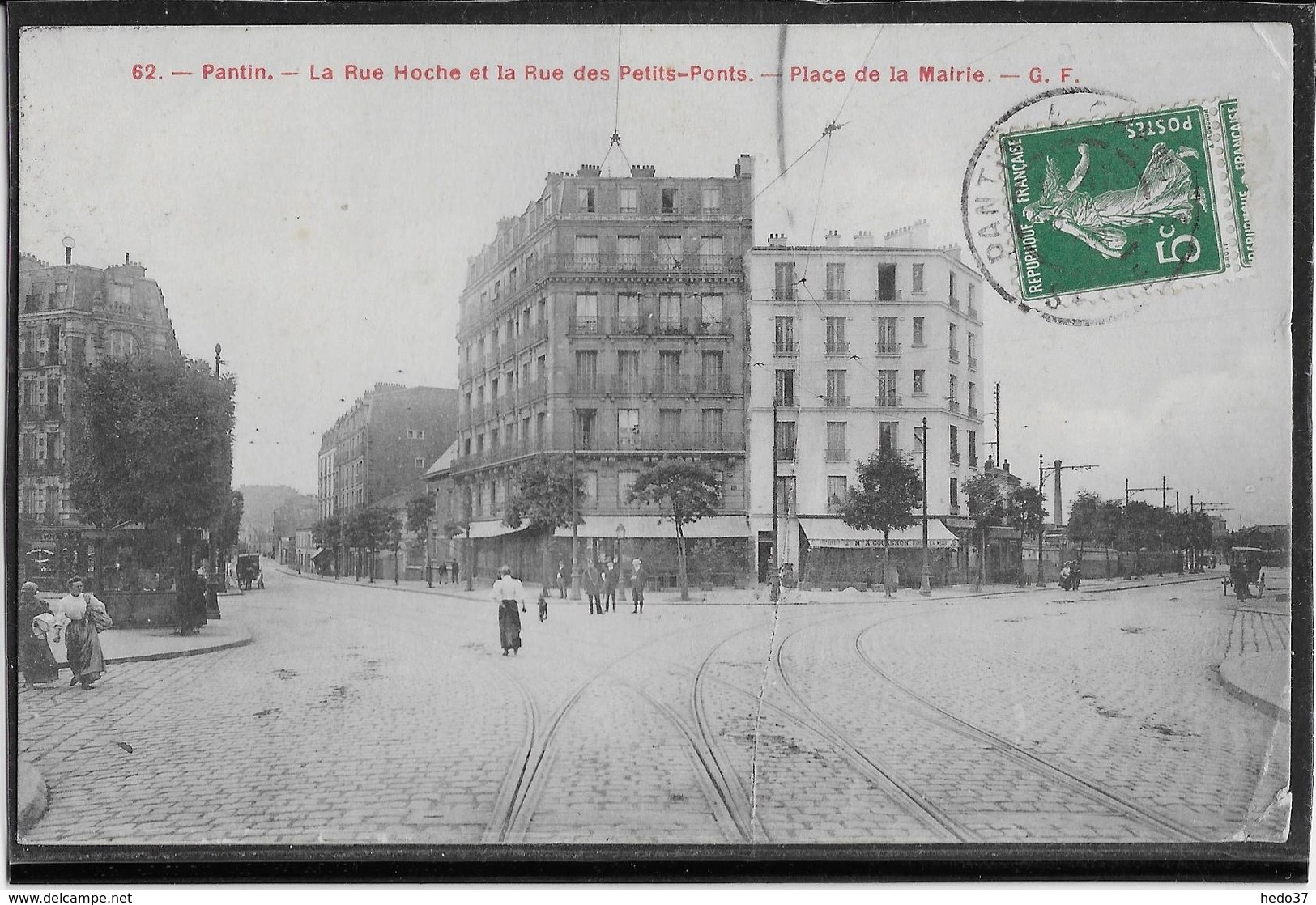 Pantin - La rue Hoche et la Rue des Petits Ponts