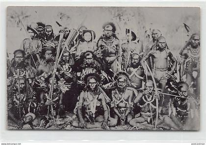 Dutch New Guinea (Nederlands-Nieuw-Guinea) - Group of natives - REAL PHOTO - Publ. unknown
