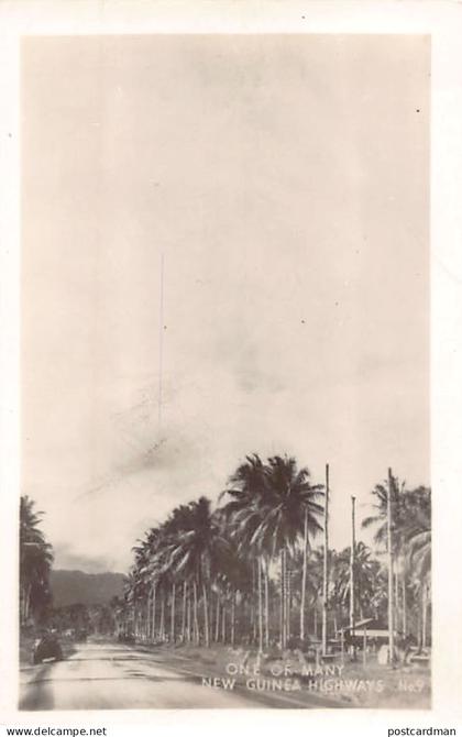 Papua New Guinea - One of the many New Guinea highways - World War Two - Publ. Grogan Photo Co. 9