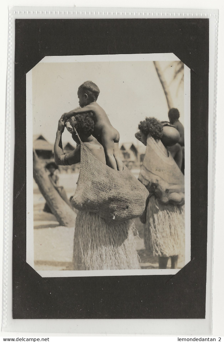 Papua women and child. Photo from cruise to Port Moresby 1934. *
