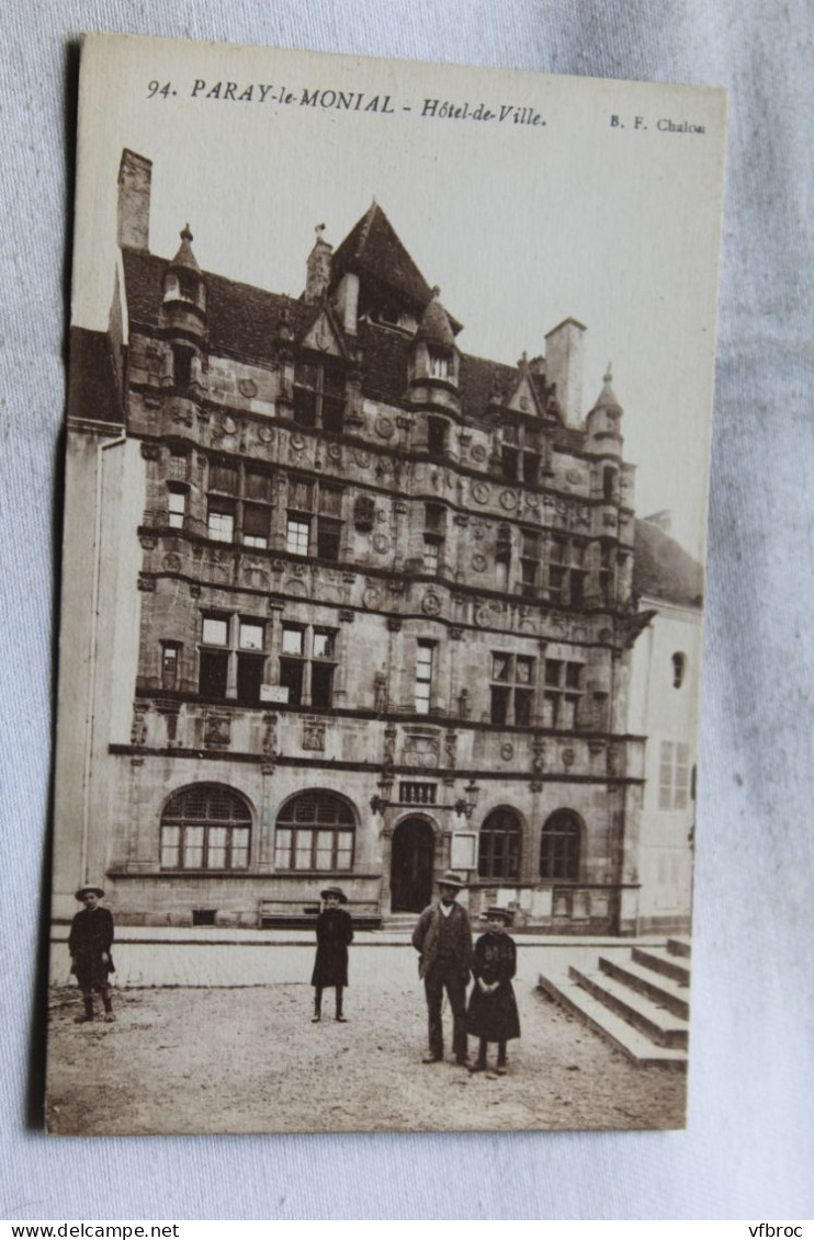 Paray le Monial, hôtel de ville, Saône et Loire 71